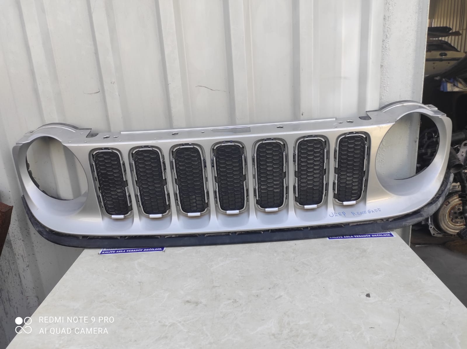 Jeep Renegade Ön Panjur
